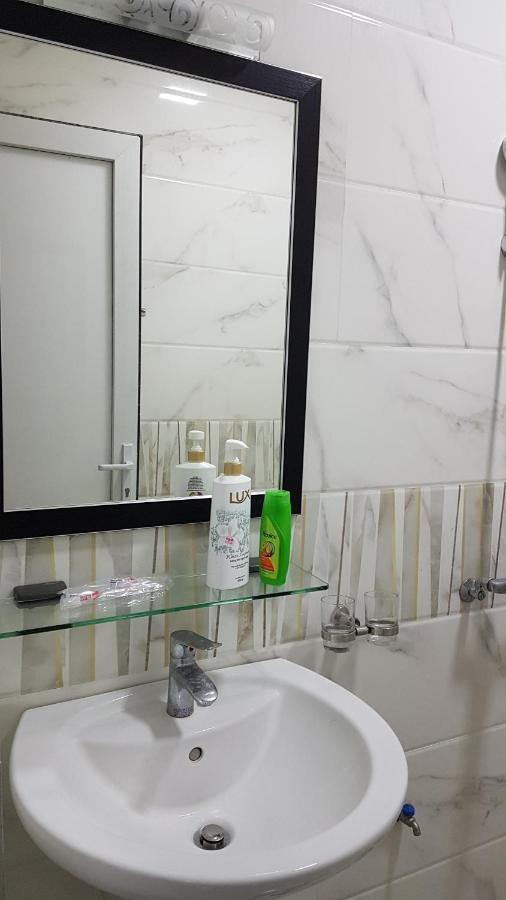 Love Hotel Near Ha Dong General Hospital Hanoi Luaran gambar
